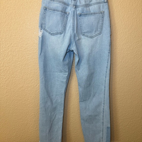 Hollister Light Blue Ripped Straight Leg Jeans - Picture 2 of 4